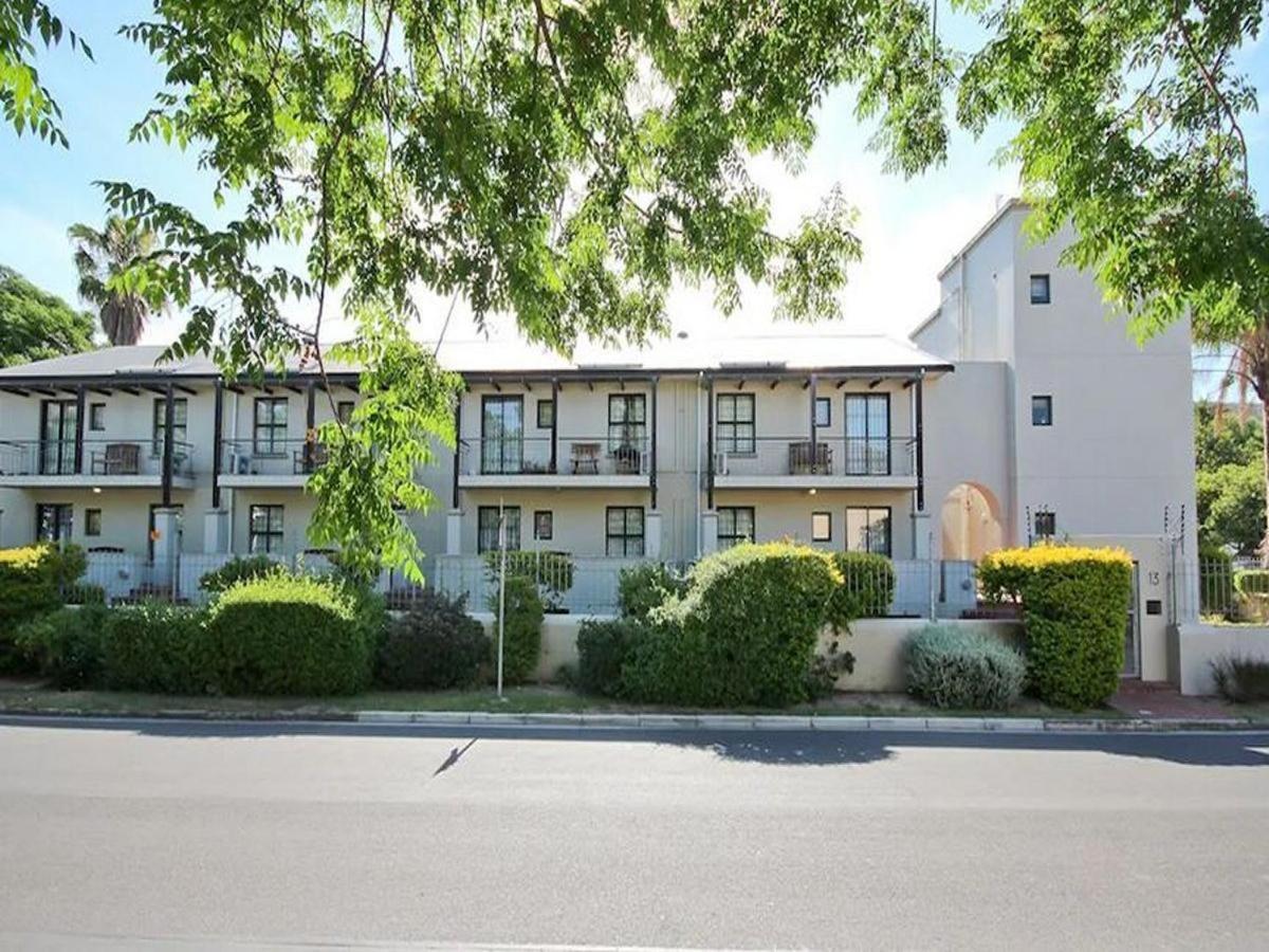 La Terra De Luc Apartment Стеленбош Екстериор снимка